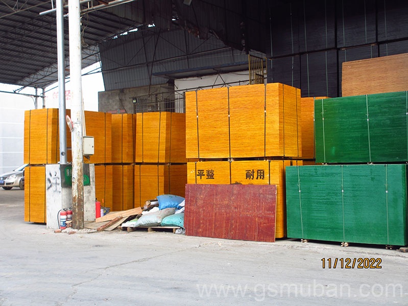 建筑模板黑色紅色哪個便宜?各自優點介紹 建筑模板黑色紅色哪個便宜?各自優點介紹